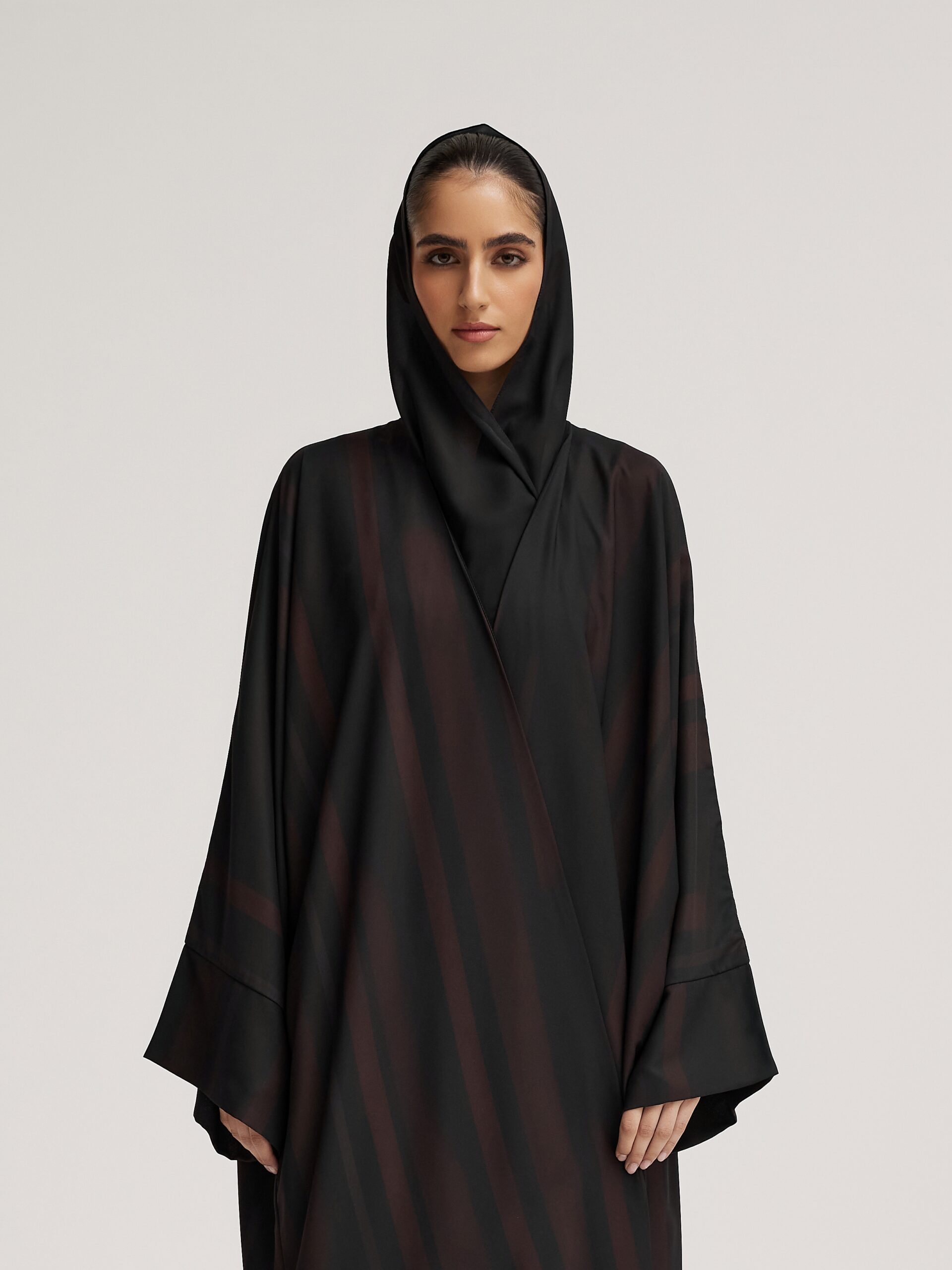 Paralle Noir in Taupe